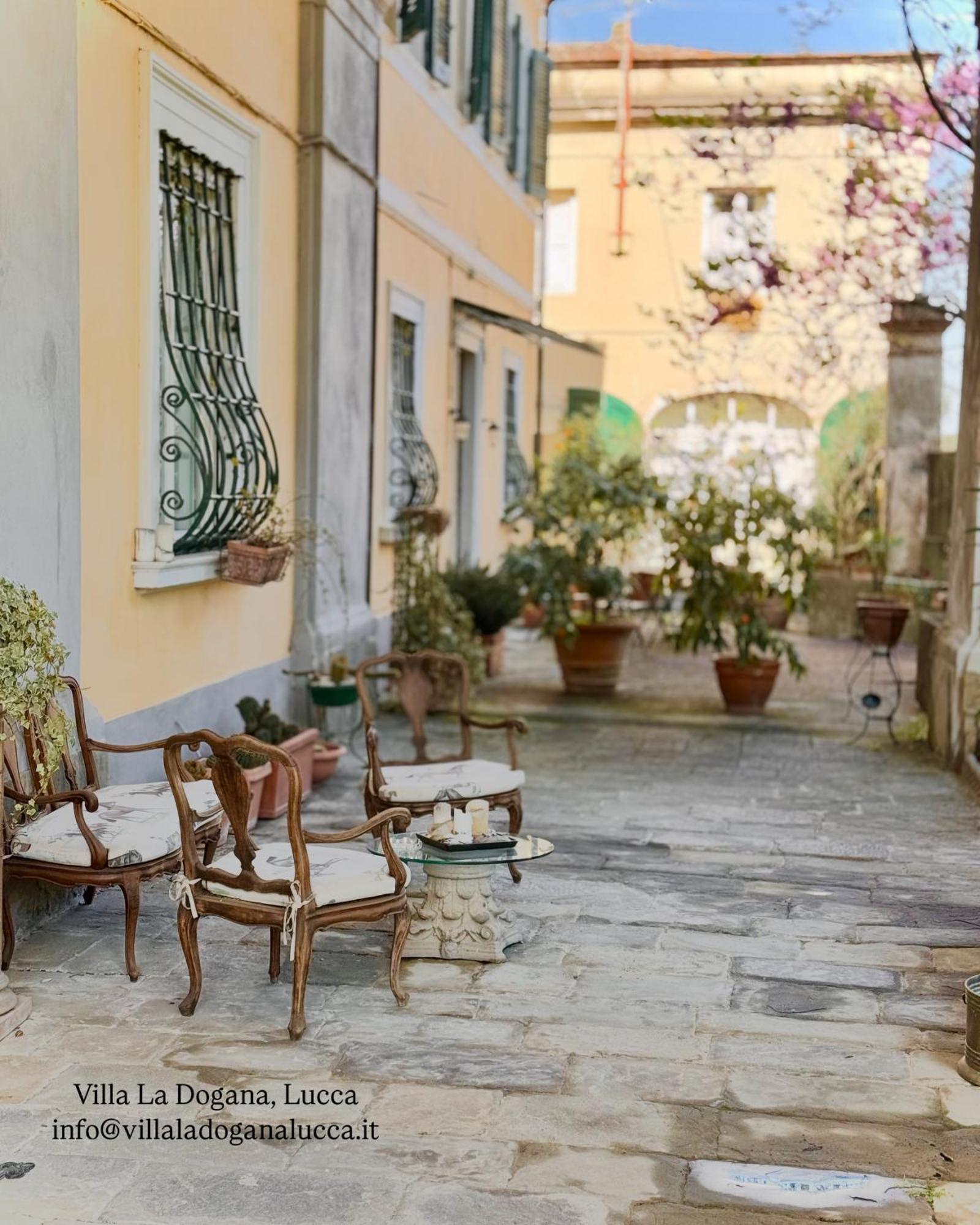 Villa La Dogana B&B Di Charme - Historic Villa With A Beautiful Garden - Private Parking Lucca Exterior foto
